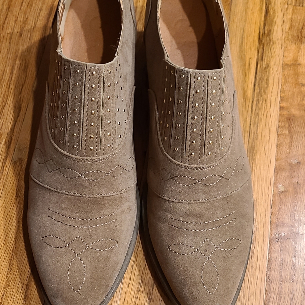 Women's Booties Size 9.5 NWOT